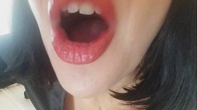 Skat, din stedmor vil ikke lade dig gå i skole i dag ... Jeg har for meget brug for dig...